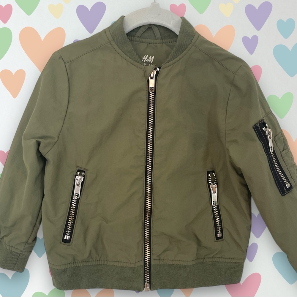 *** BOMBER MILITARY JACKET *** Boys size 3T. Military green by H&M. LIKE NEW.